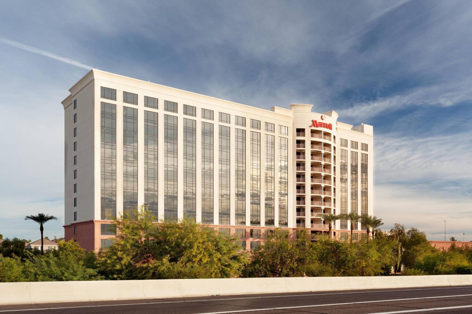 Marriott Phoenix Airport Exterior photo