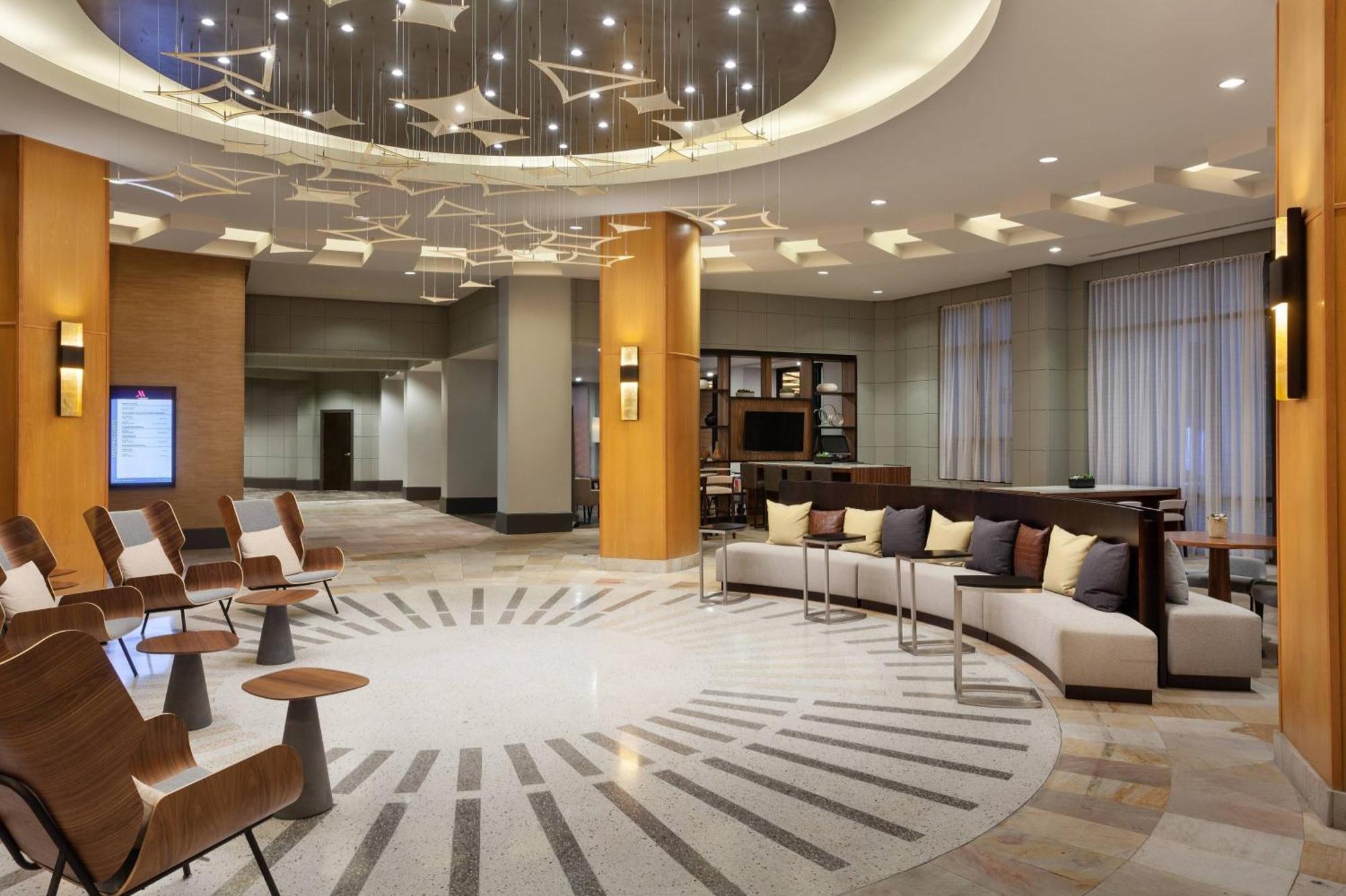 Marriott Phoenix Airport Exterior photo